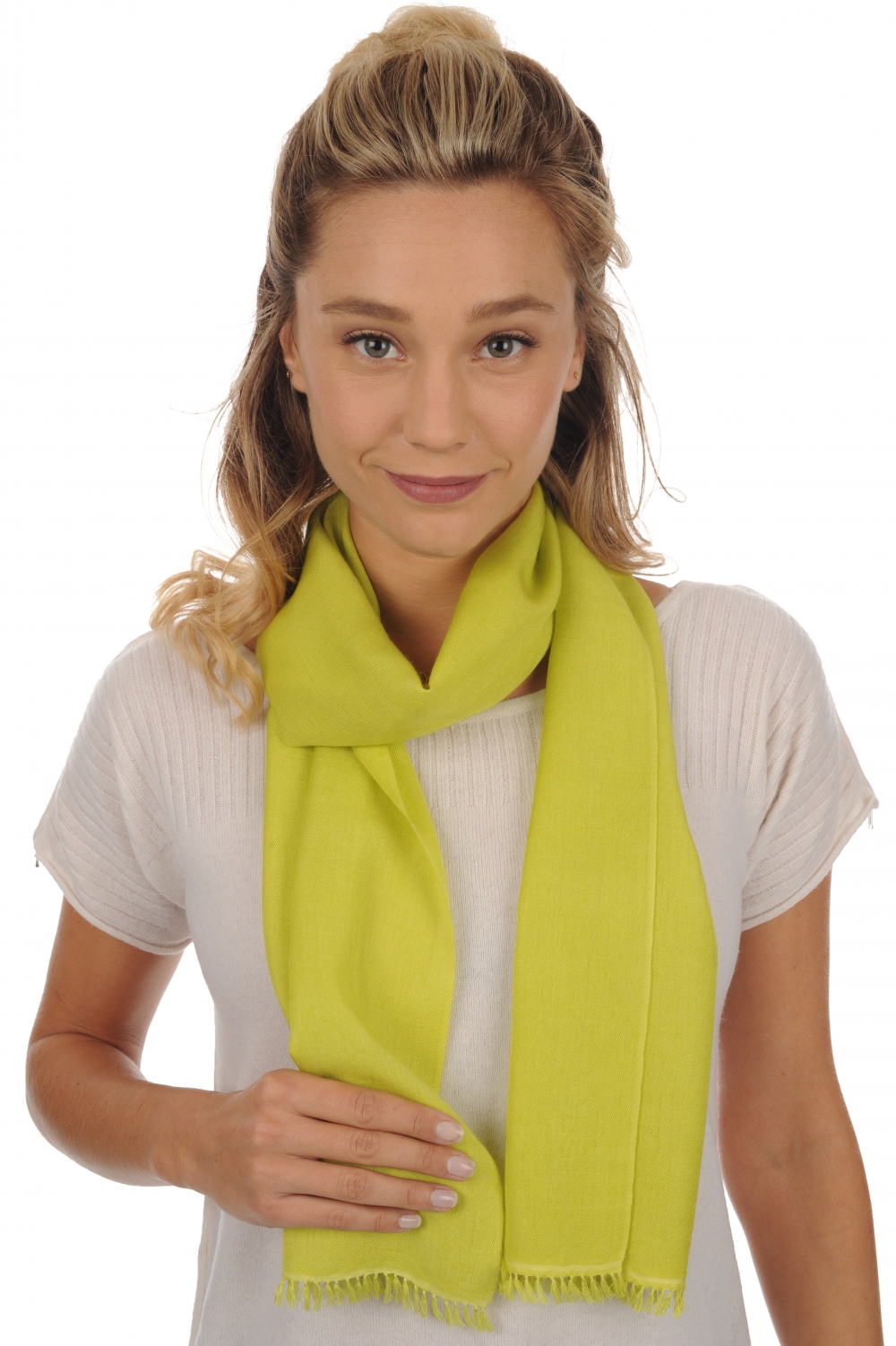 Cashmere & Zijde accessoires sjaals scarva kiwi 170x25cm